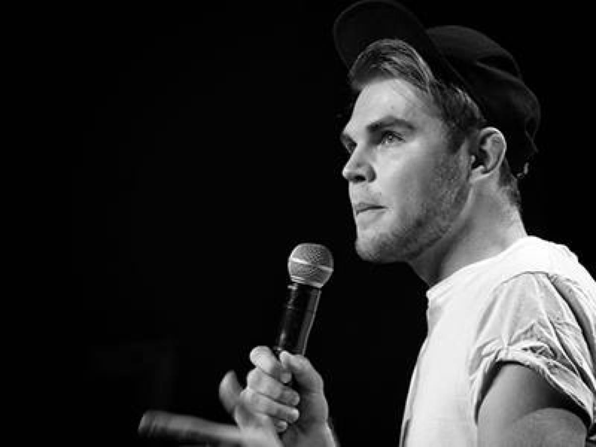 Veranstaltungsbild zu Jamie Wierzbicki - Chronisch Komisch Veranstaltungsbild zu Jamie Wierzbicki - Chronisch Komisch
