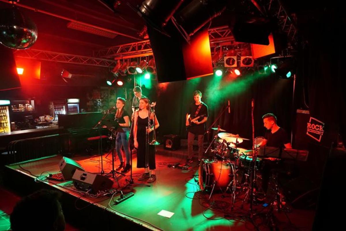 Fourfold - Funk, Jazz und Rock - Foto ©