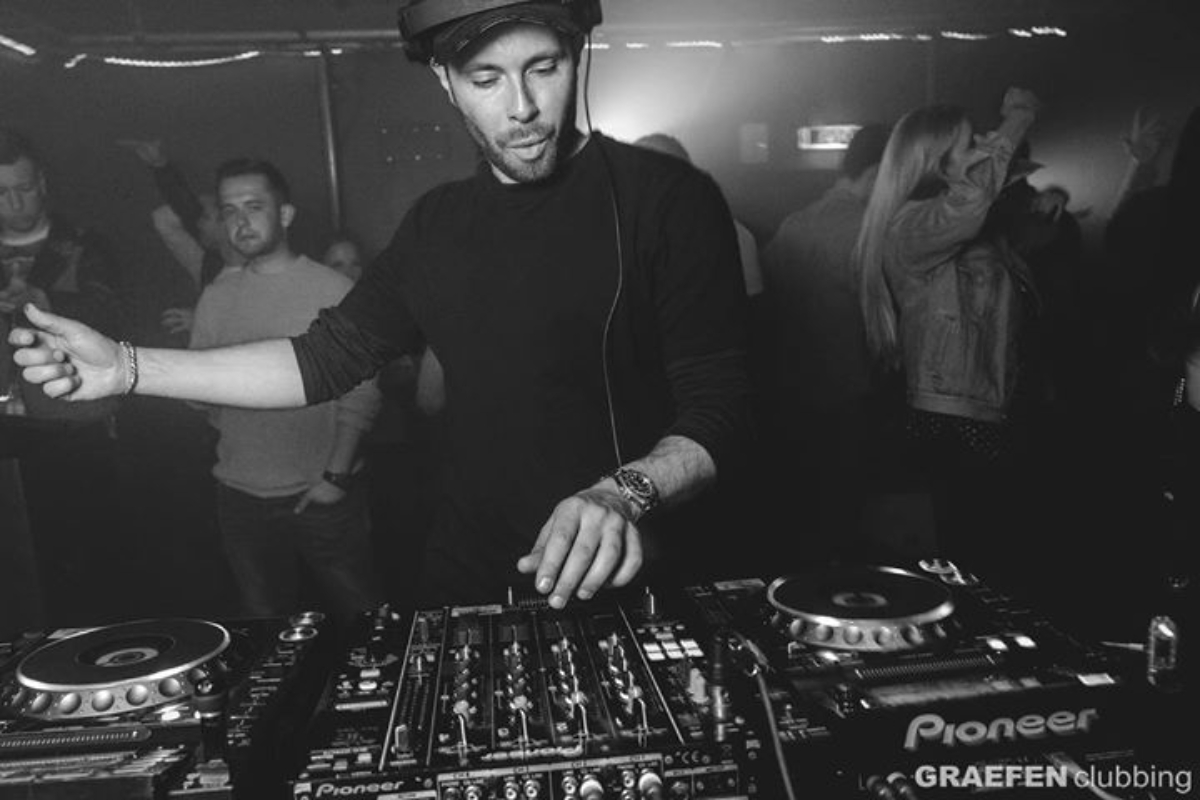Veranstaltungsbild zu Zweiter Zehnter w/ David Puentez - Graefen clubbing Veranstaltungsbild zu Zweiter Zehnter w/ David Puentez - Graefen clubbing