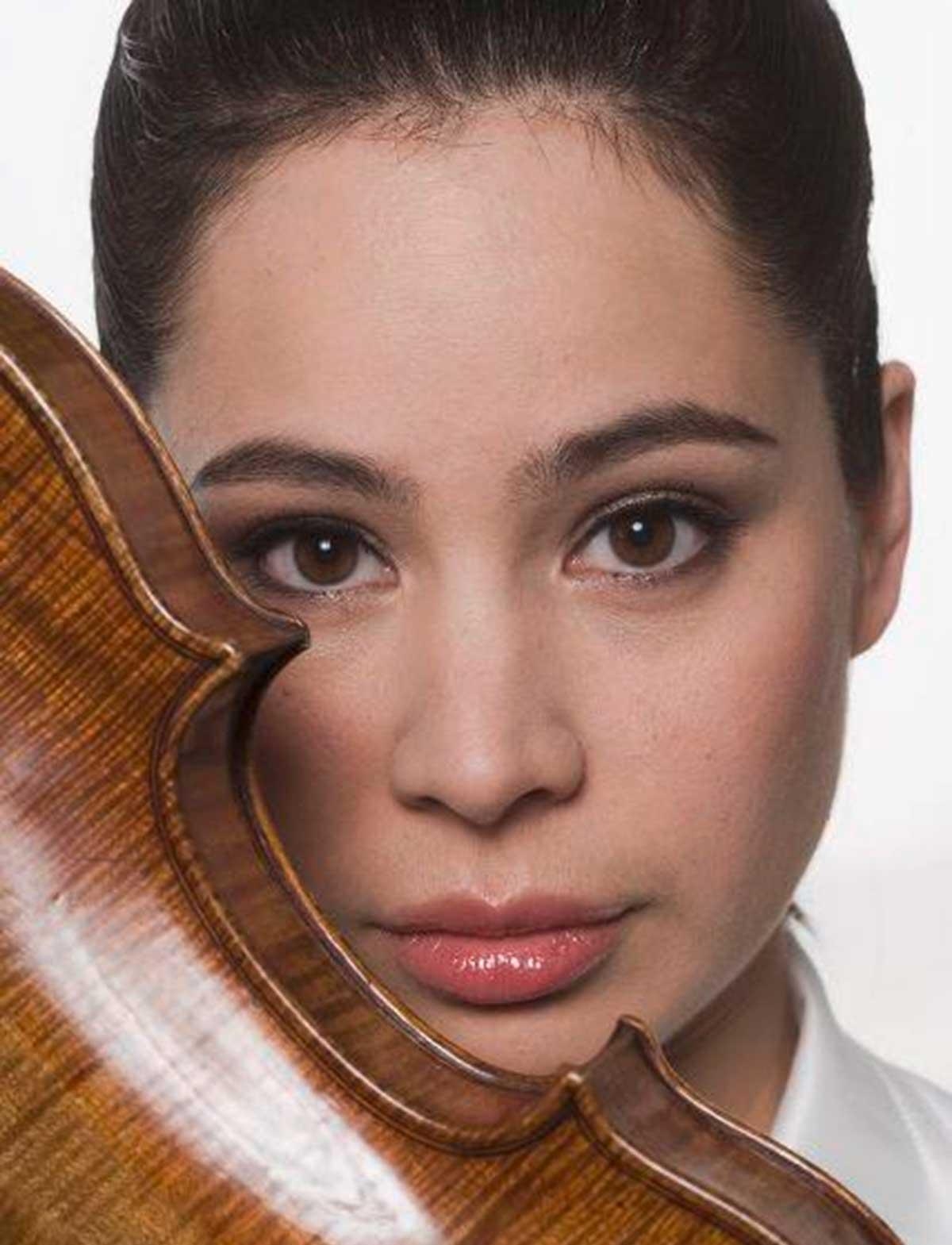 Mirijam Contzen, Herbert Schuch und das WDR Sinfonieorchester Köln - Foto ©