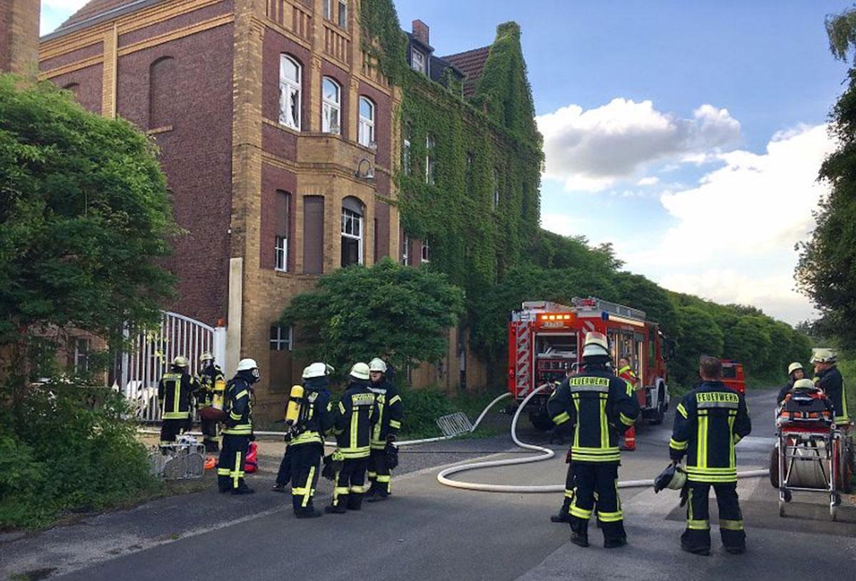 Erneuter Brand im Rahserfeld - Foto ©