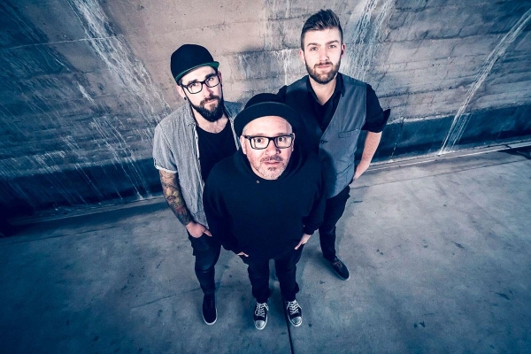 Das Leben ist hart ohne Oberlippenbart