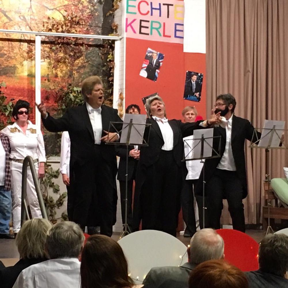 Bild zum Beitrag 'Theater für jedermann "Echte Kerle"' Beitragsbild