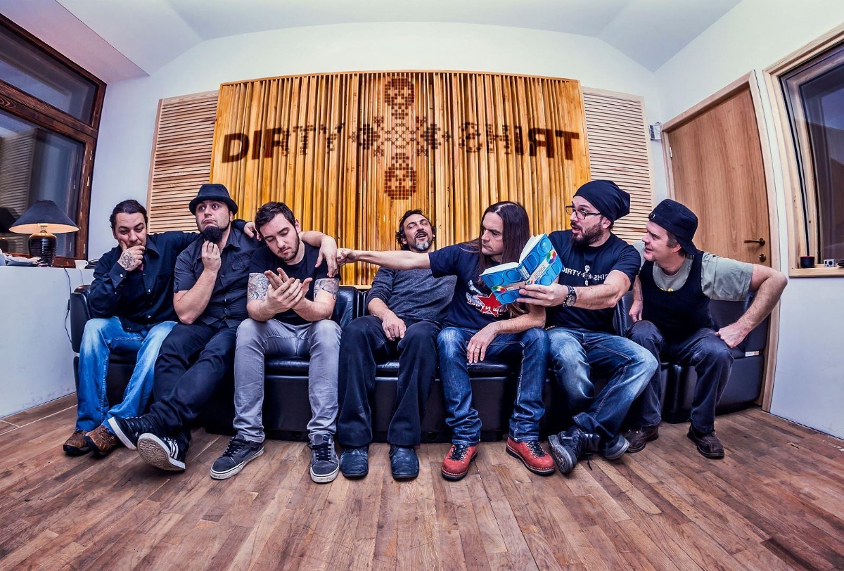 Veranstaltungsbild zu Dirty Shirt (RO) - European Letcho Drom Tour 2019 Veranstaltungsbild zu Dirty Shirt (RO) - European Letcho Drom Tour 2019
